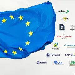 Flaga UE i logotypy firm, w tym przedsiębiorstwo Fair Play.