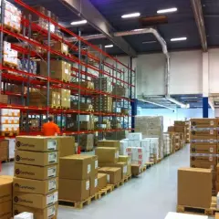 Praca po studiach logistycznych: jak zdobyć wymarzoną posadę?