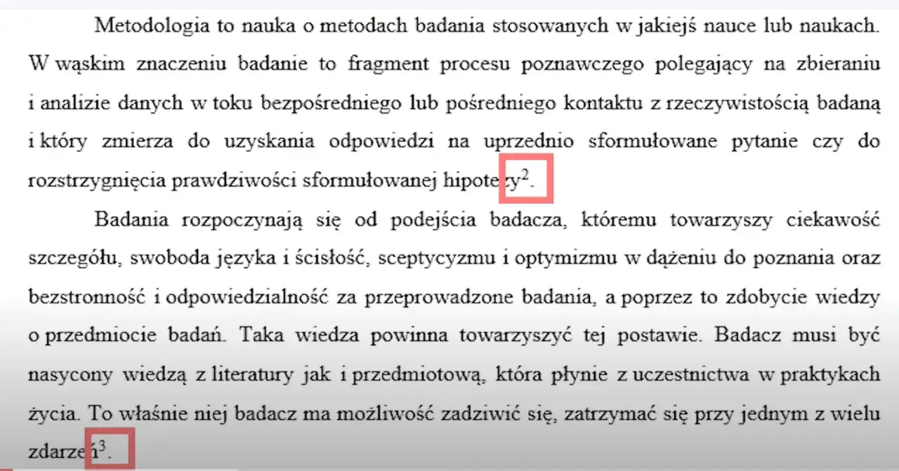 Tekst o metodologii badań naukowych, z odniesieniami do hipotezy (2) i zdarzeń (3).
