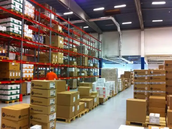 Praca po studiach logistycznych: jak zdobyć wymarzoną posadę?